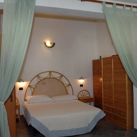 Guest house Holiday *